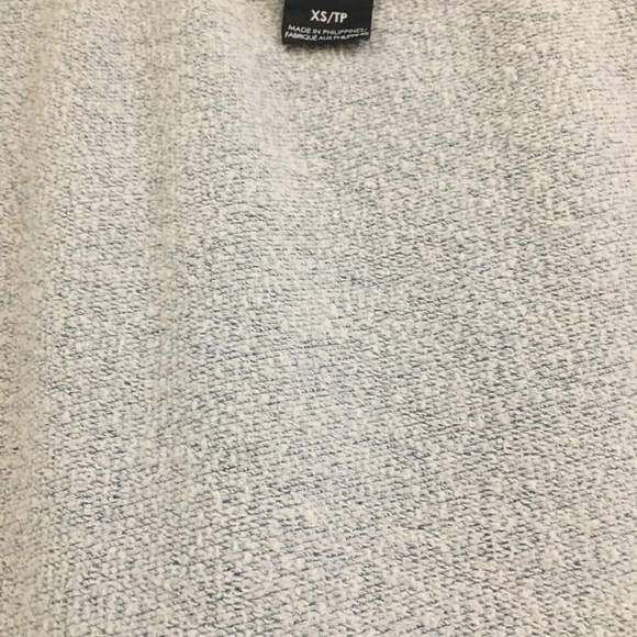 Club Monaco Cropped Blue Crewneck Sweatshirt XS - Picture 15 of 15